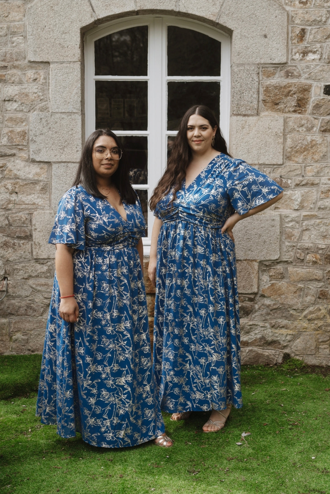 "Le Bonheur du Printemps" - Robe CURVY Layla Bleu Roi