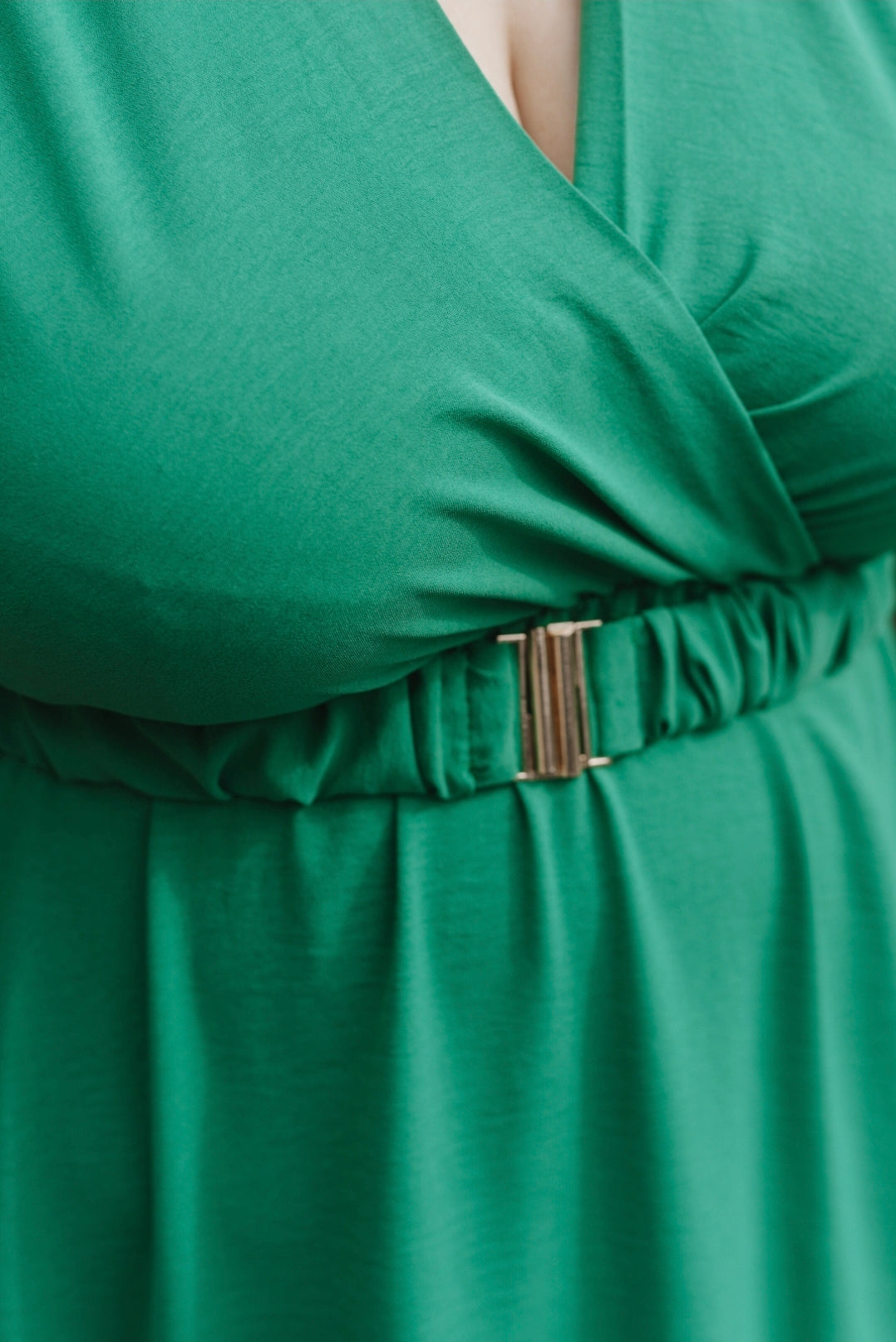 "Le Bonheur du Printemps" - Robe CURVY Arminda Verte