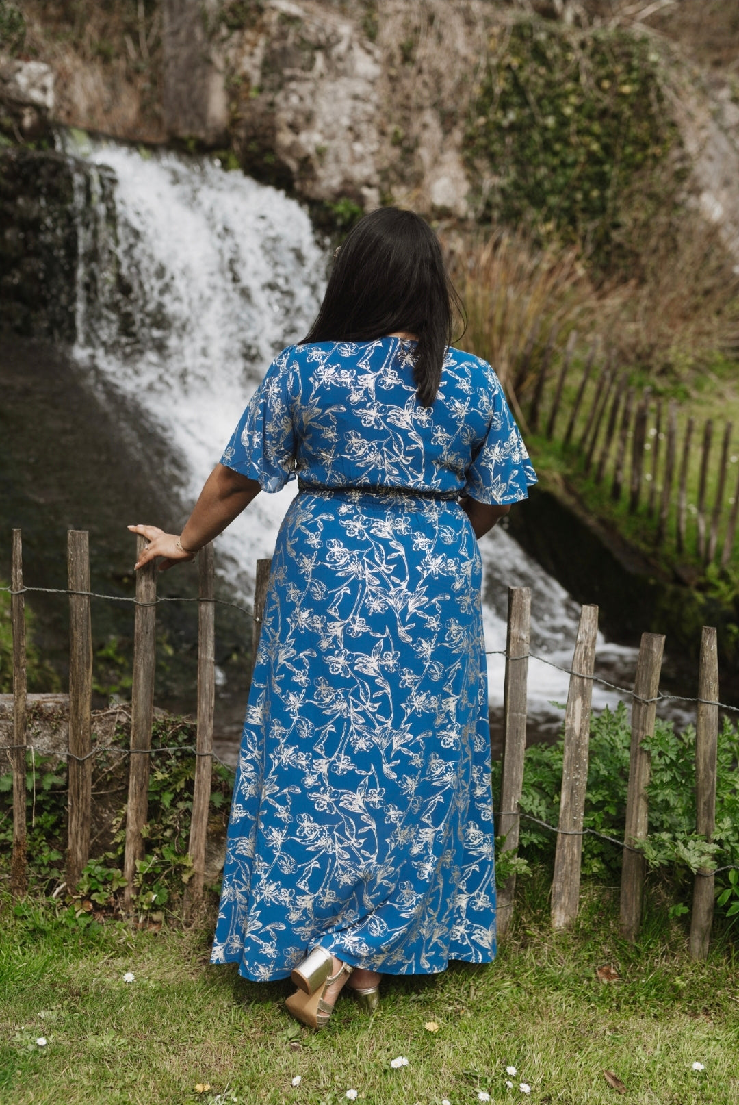 "Le Bonheur du Printemps" - Robe Layla Bleu Roi