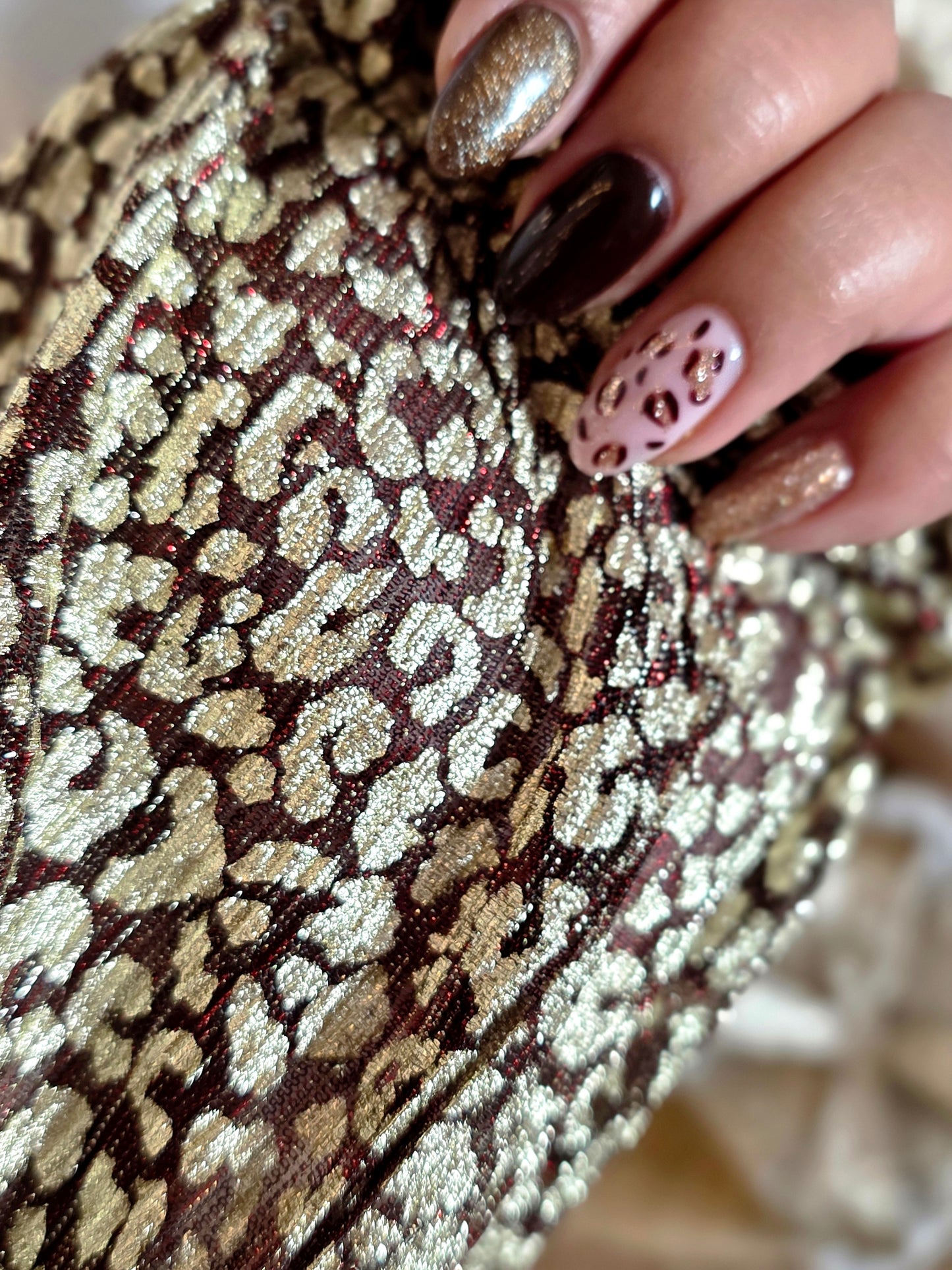 "C'est si bon !" - Robe CURVY Paula