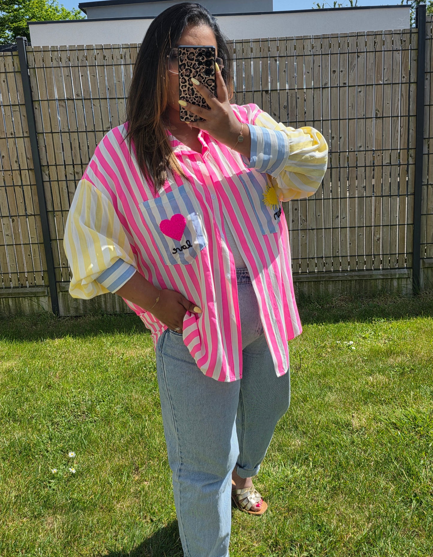 "Pastel Bloom " - Chemise Calypso Rose Fluo